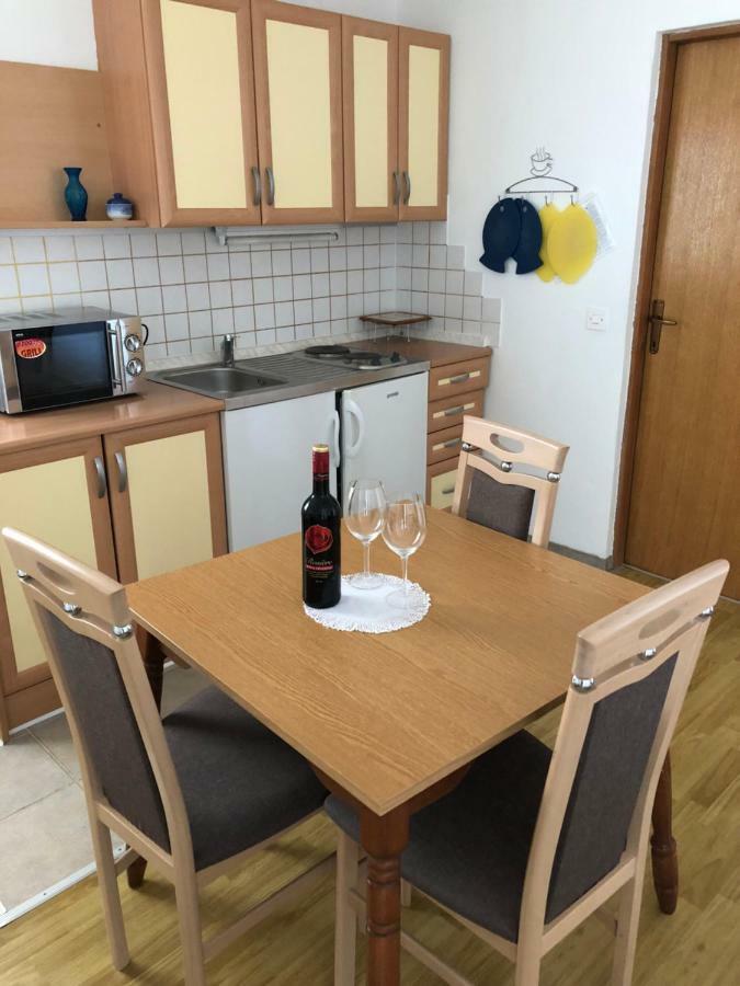 Apartmani Gabi セサリサ エクステリア 写真